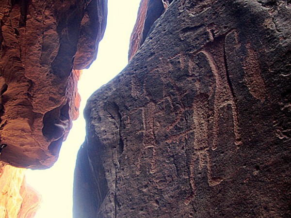 Felszeichnungen im Wadi Rum