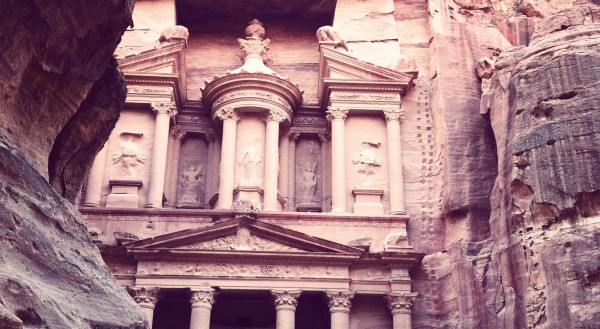 Die legendäre Felsenstadt Petra in Jordanien: ein bisschen Indiana Jones-Feeling