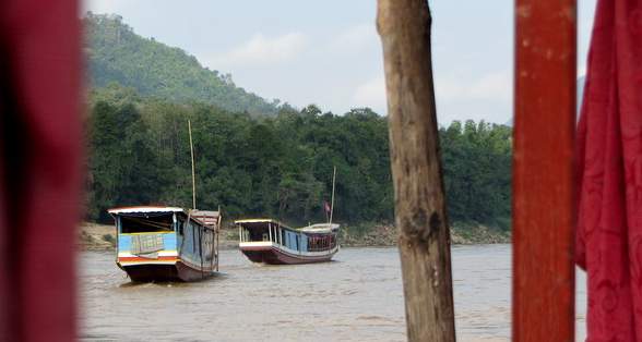 Von Luang Prabang über den Mekong und weiter in den Dschungel