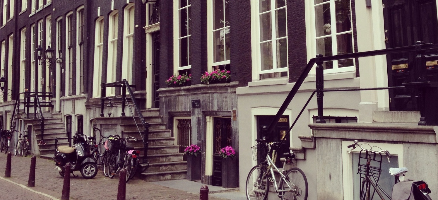 Amsterdam: Streifzug durch die Haarlemmerbuurt