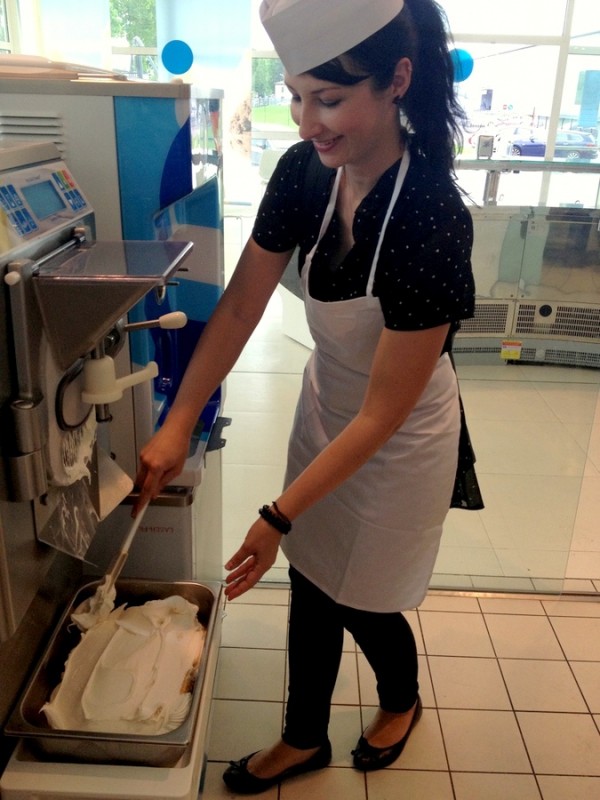 Susi Black Dots White Spots Gelato University