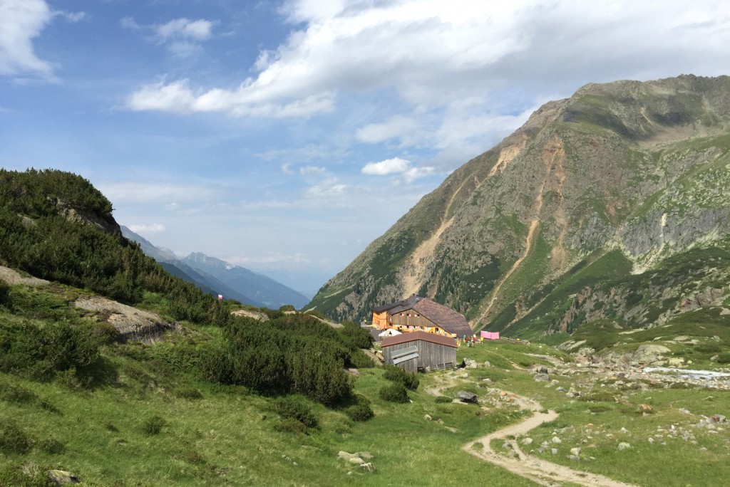 Sulzenauhuette Stubaier HoehenwegSulzenauhuette Stubaier Hoehenweg
