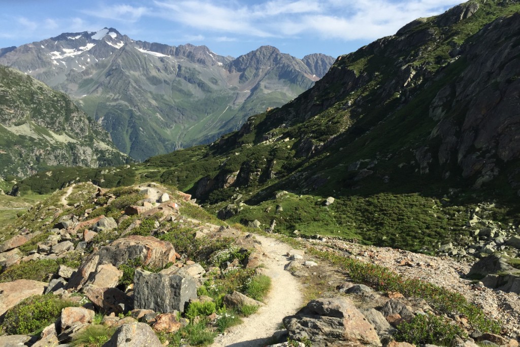 Wandern Stubaier Alpen Gruenauer See