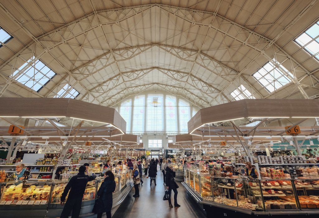 Riga Tips Attracties Centrale markt "width =" 1024 "height =" 700 "srcset =" https://www.blackdotswhitespots.com/bdws/wp-content/uploads/2019/05/Riga-Tipps-Tues-Central Market .jpg 1024w, https://www.blackdotswhitespots.com/bdws/wp-content/uploads/2019/05/Riga-Tipps-County-Central-market-500x342.jpg 500w, https://www.blackdotswhitespots.com/bdws / wp-content / uploads / 2019/05 / Riga-Tipps-Dins-Central Market-768x525.jpg 768w, https://www.blackdotswhitespots.com/bdws/wp-content/uploads/2019/05/Riga-Tipps- Attracties Central Market-300x205.jpg 300w, https://www.blackdotswhitespots.com/bdws/wp-content/uploads/2019/05/Riga-Tipps-Tues-Central Market-330x226.jpg 330w, https: // www. blackdotswhitespots.com/bdws/wp-content/uploads/2019/05/Riga-Tipps-Counties-Central Market-690x472.jpg 690w, https://www.blackdotswhitespots.com/bdws/wp-content/uploads/2019/05 / Riga-Tipps-Counties-Central Market-848x580.jpg 848w "sizes =" (max-breedte: 1024px) 100vw, 1024px "/></p>
<div id=