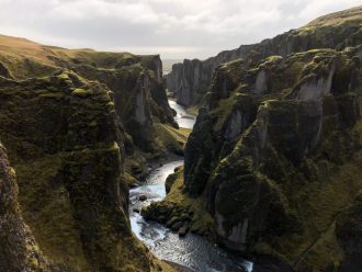 Fjadrargljufur Island