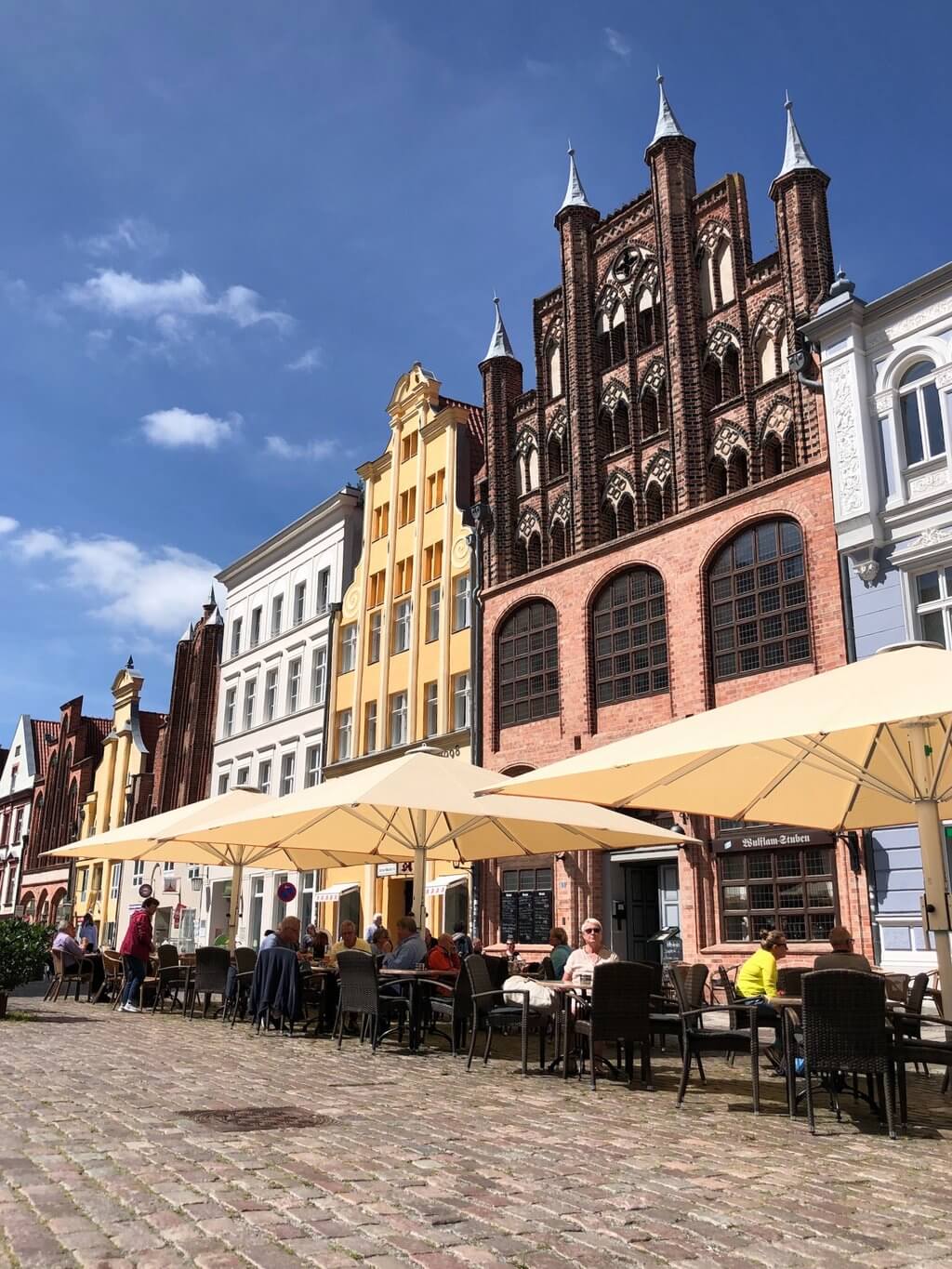 Oude markt van de oude stad van Stralsund